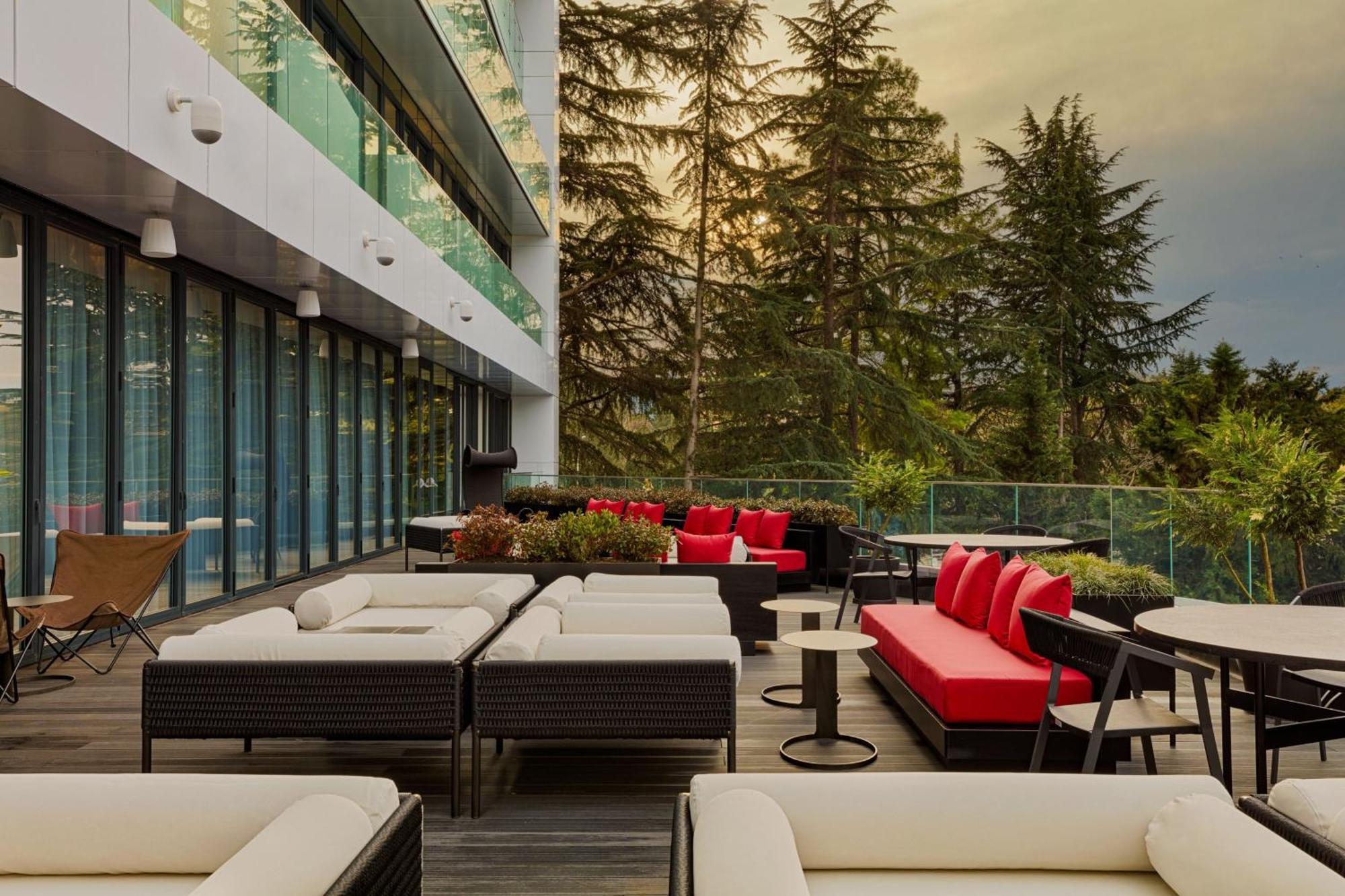 Le Meridien Batumi Exteriör bild