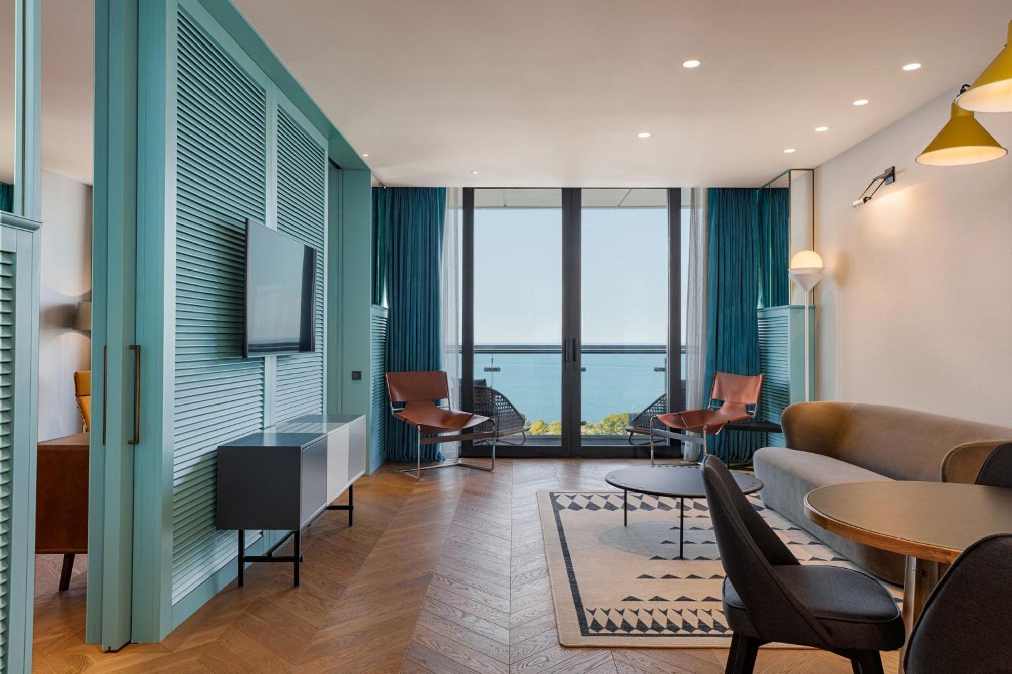 Le Meridien Batumi Exteriör bild